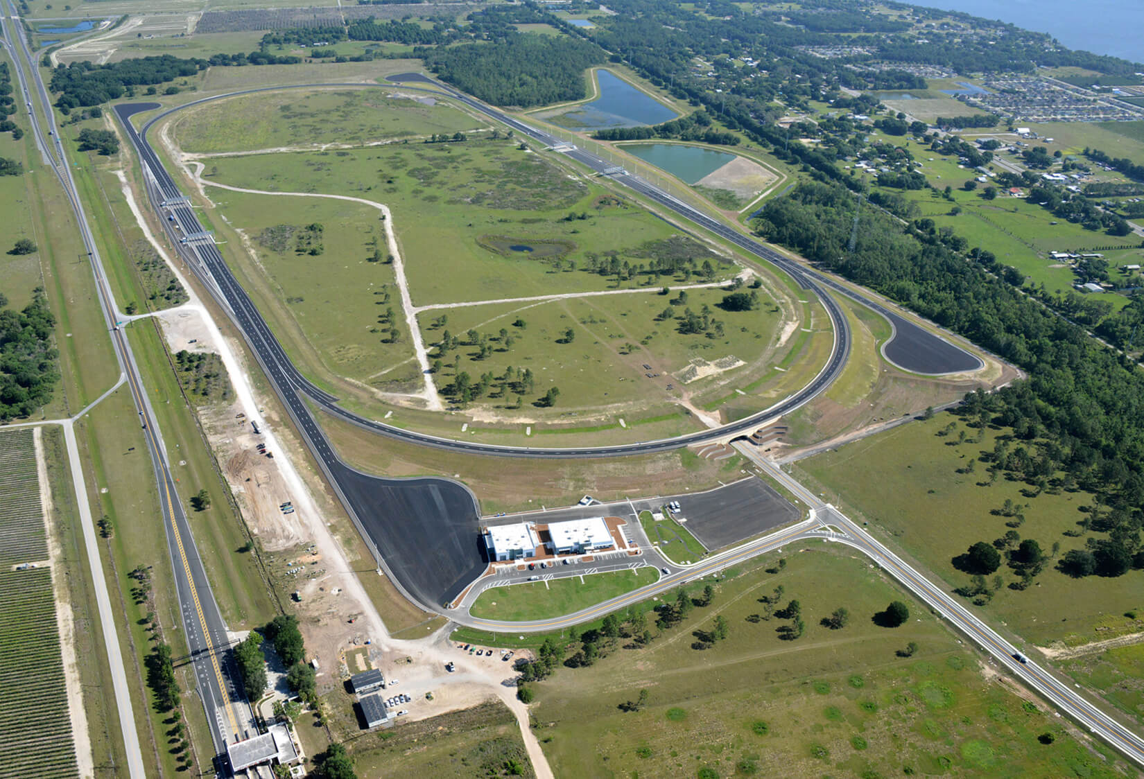 05-2019-suntrax02 SunTrax’s 2.25 mile, bi-directional, oval track constructed by Bergeron Land Development.